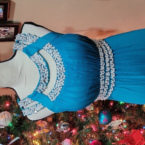 Coco Collection Formal Dress - Picture 2 of 16